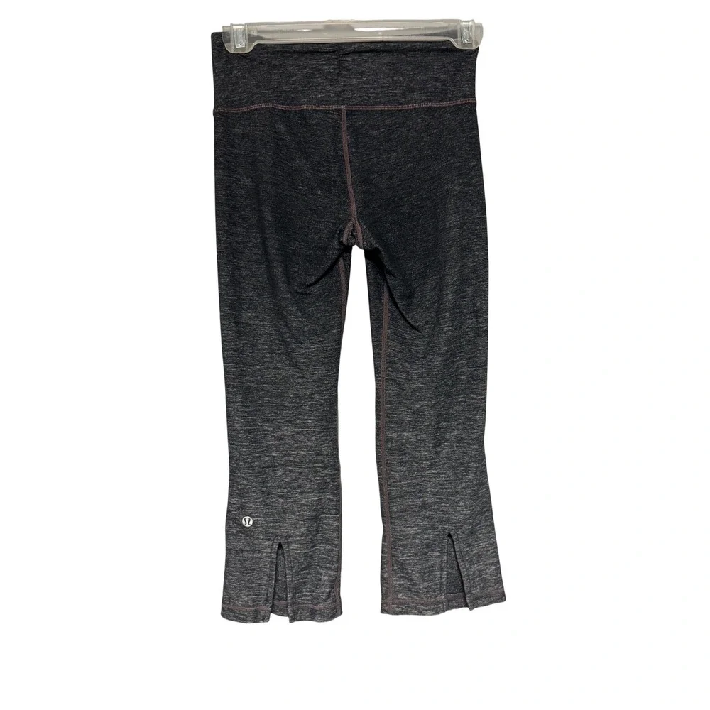 Lululemon‎ Size 2 Gather and Crow Crops Flare Leggings Gray Heathered Athletic